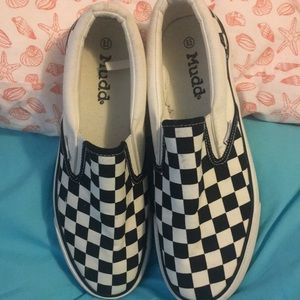 Mudd black and white checkered sneakers, size 8.5.
